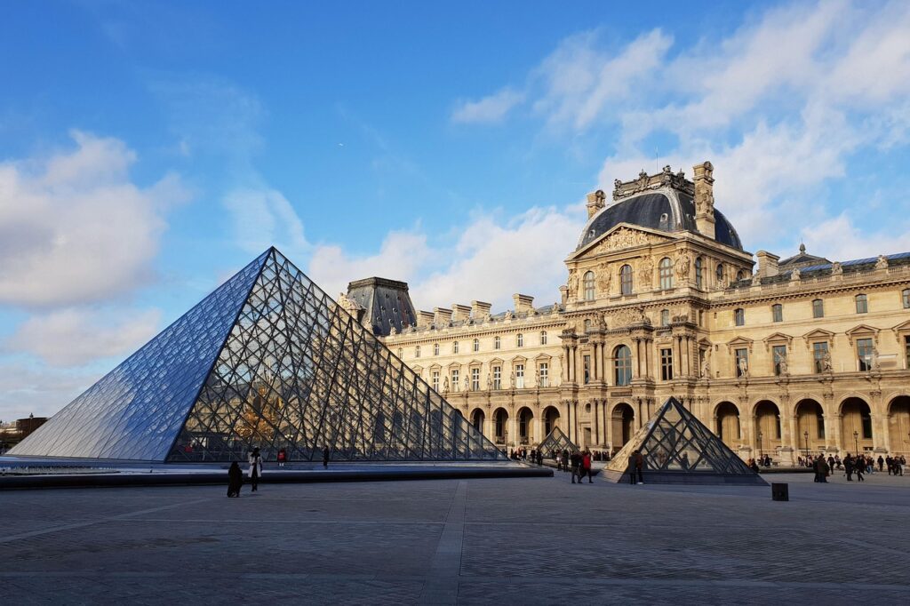 louvre 5767708 1280